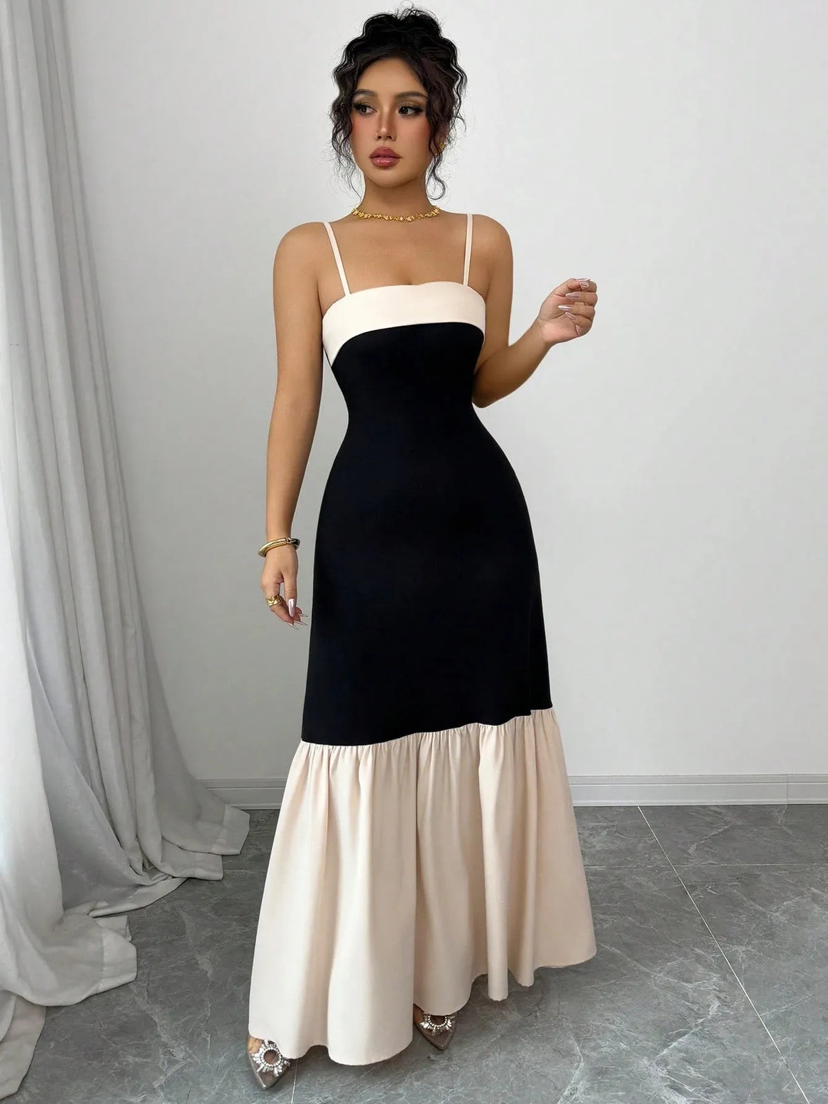 Two-Tone Spaghetti Strap Maxi Dress