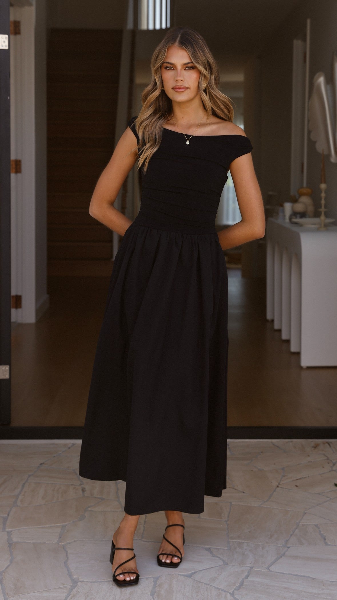 Immy Midi Dress - Black