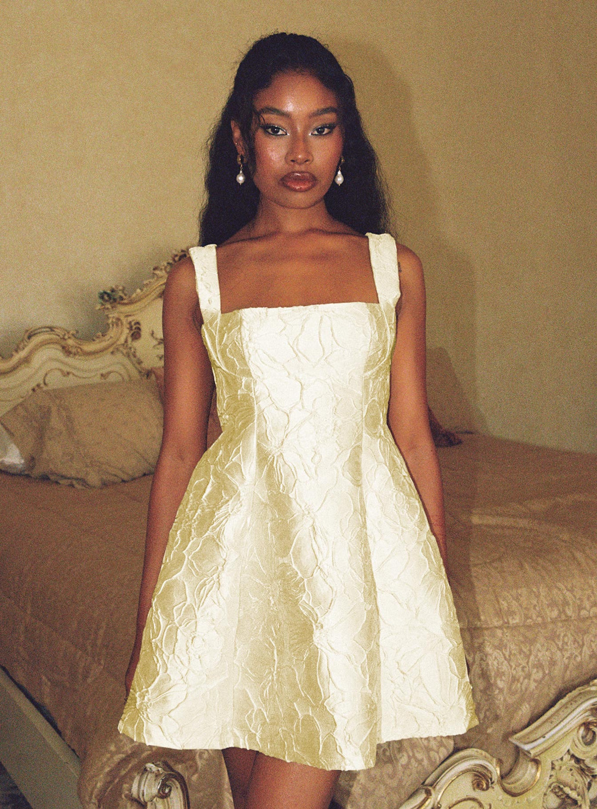 Eloquent Mini Dress Light Yellow