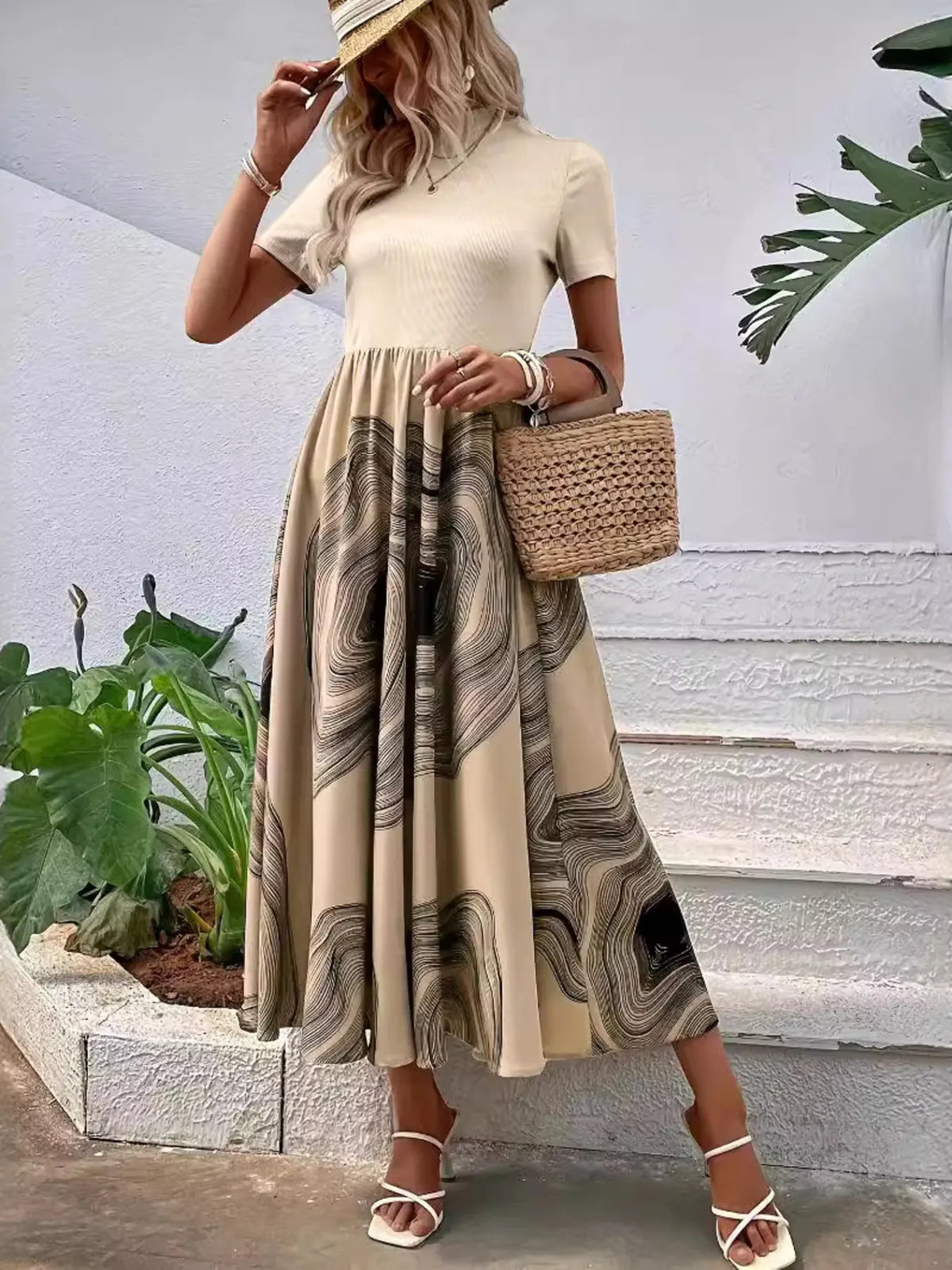 Printed Round Neck Short Sleeve Dress