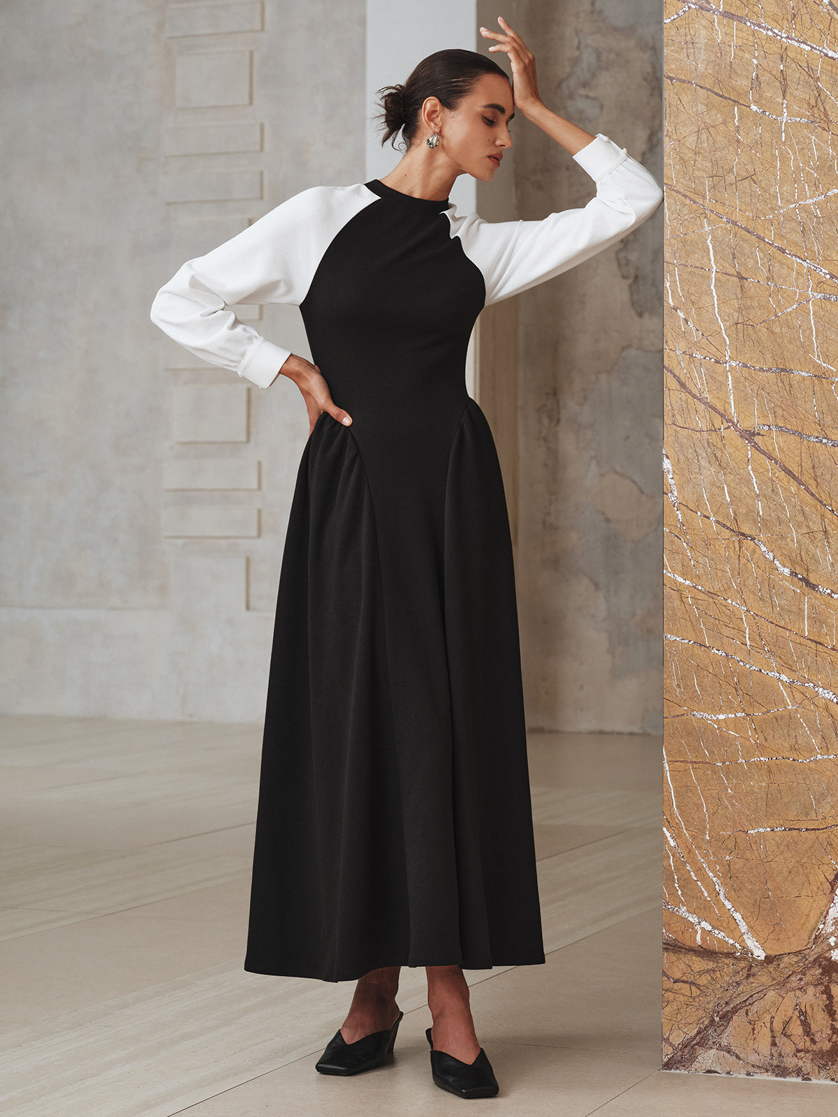Contrast-Sleeve Pleated Midi Dress