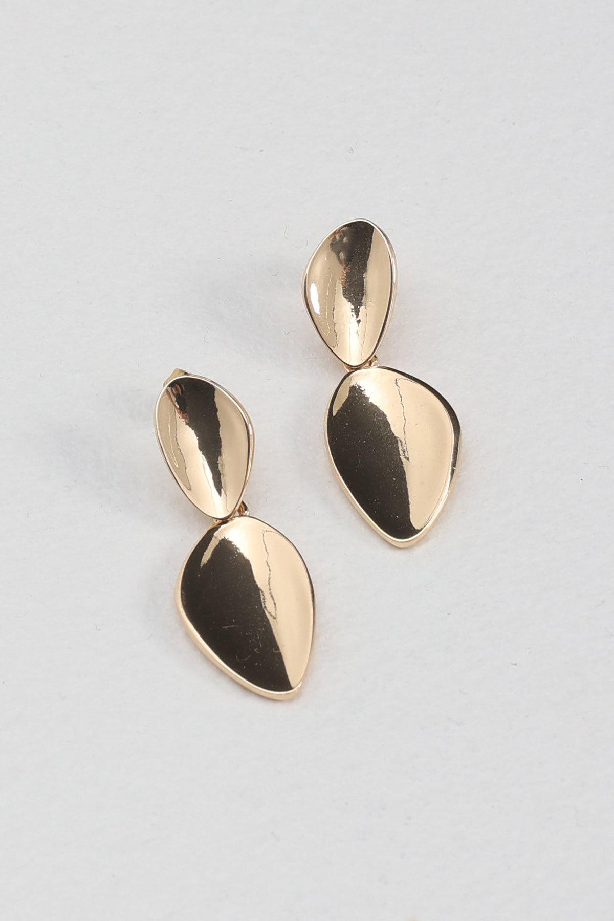 Caius Two Teardrop Earrings Gold