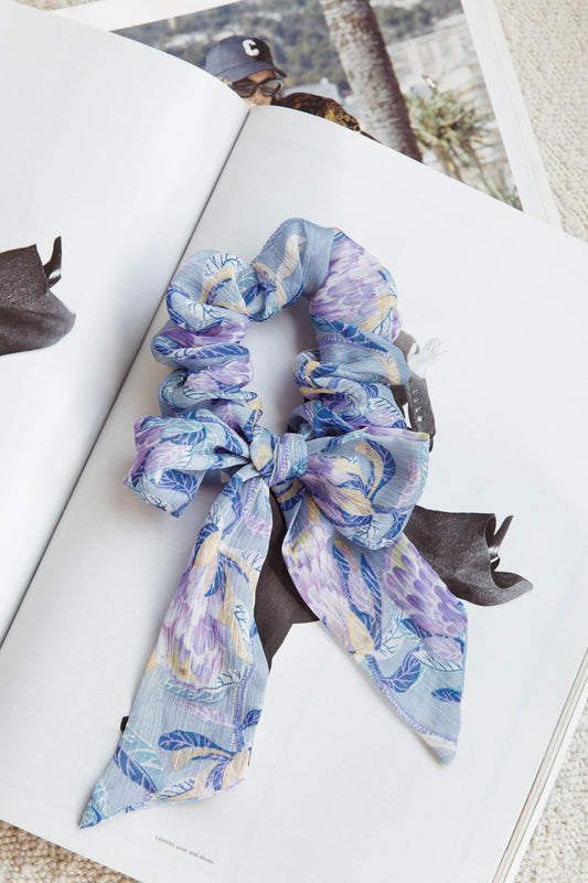 Bow Scrunchie Banksia Blue