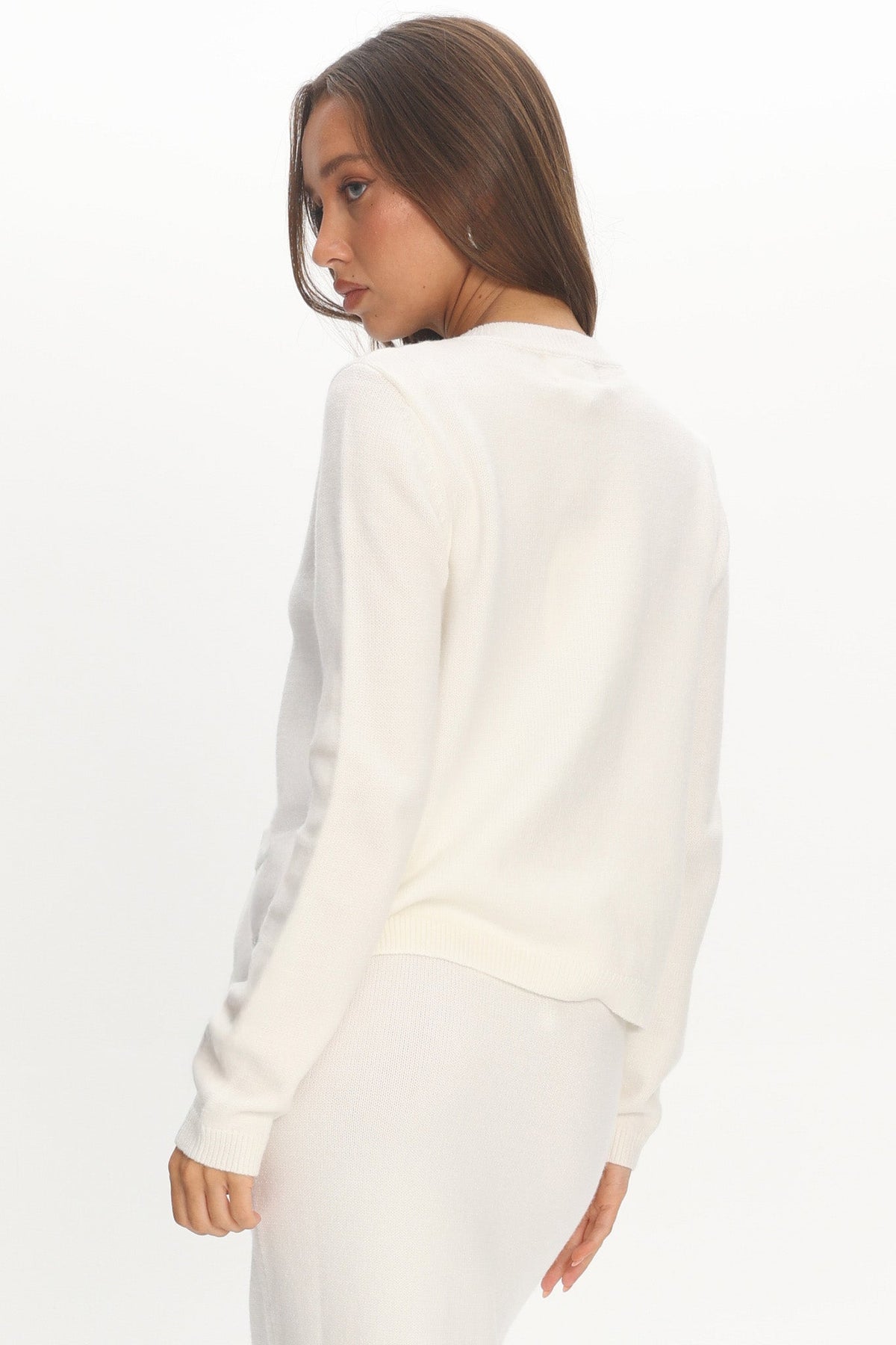 Autumn Breeze Curved Hem Knit Top Off White