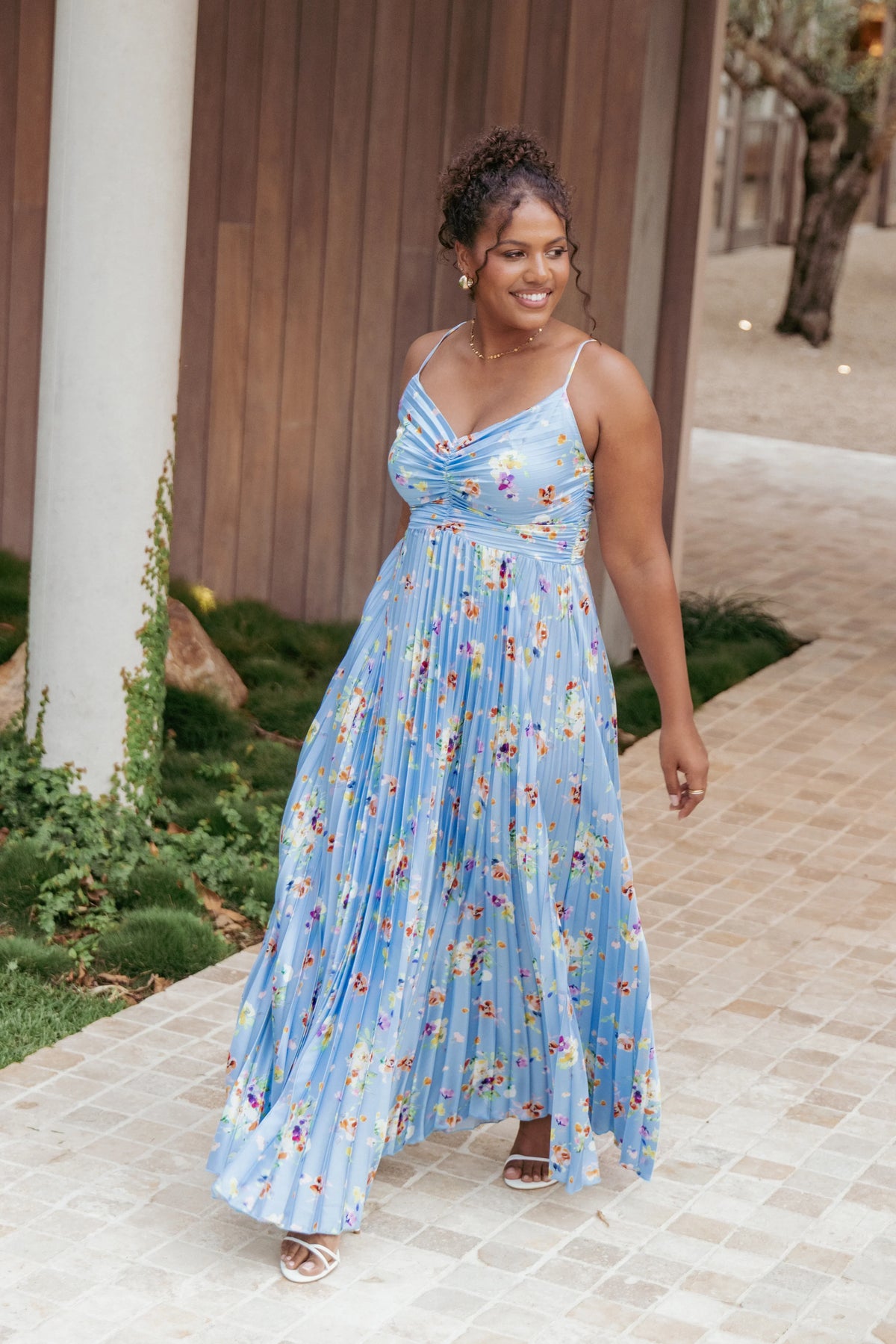 Naira Pleated Maxi Dress - Cornflower Blue Floral