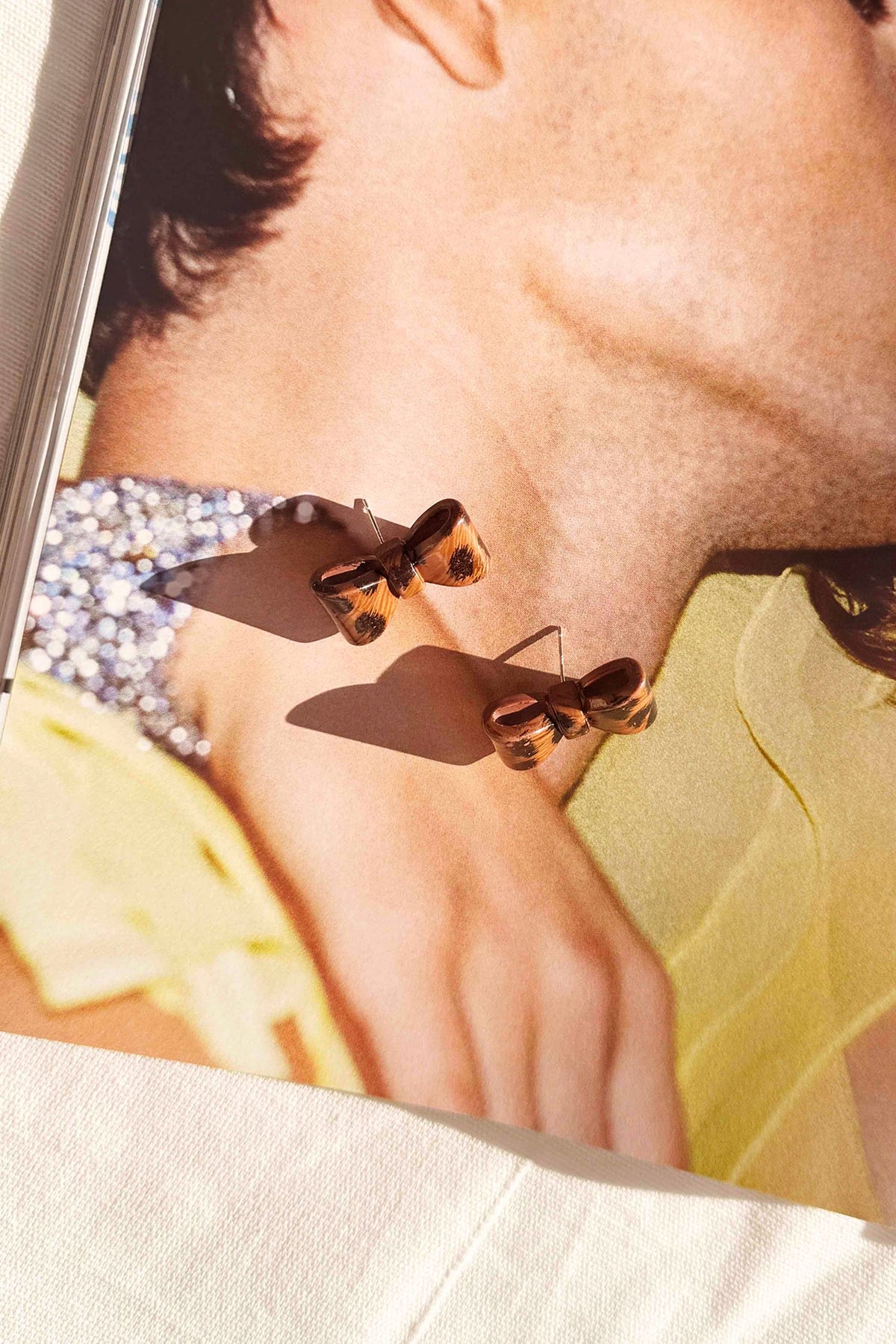 Echo Bow Earrings - Brown