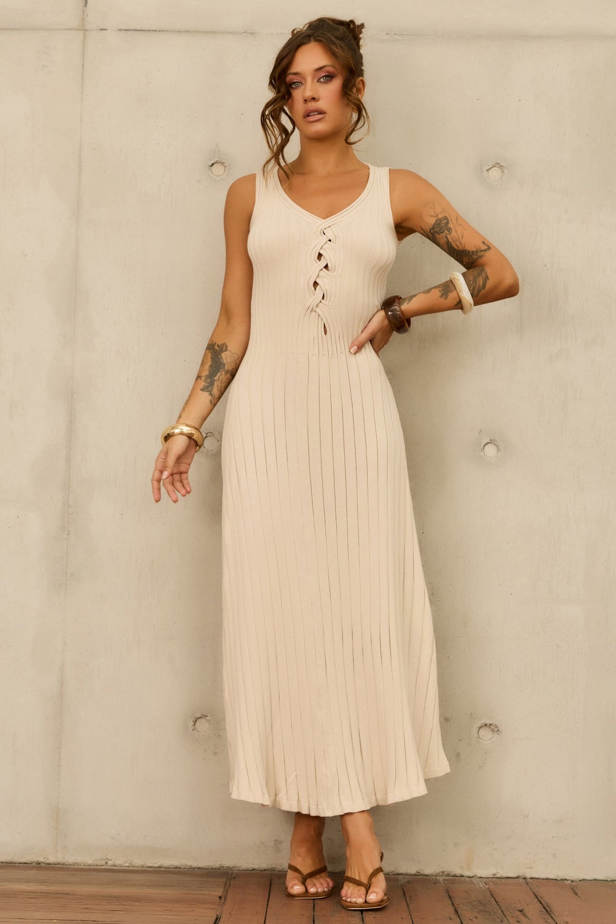 Serene Line Knit Midi Dress - Beige