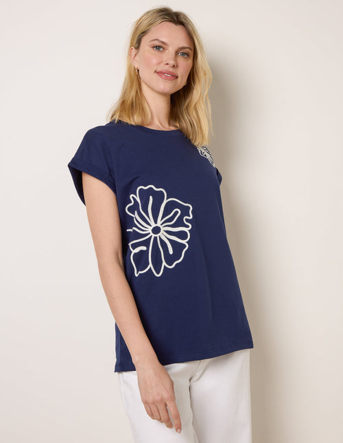 T-Shirt With Big Floral Embroidery